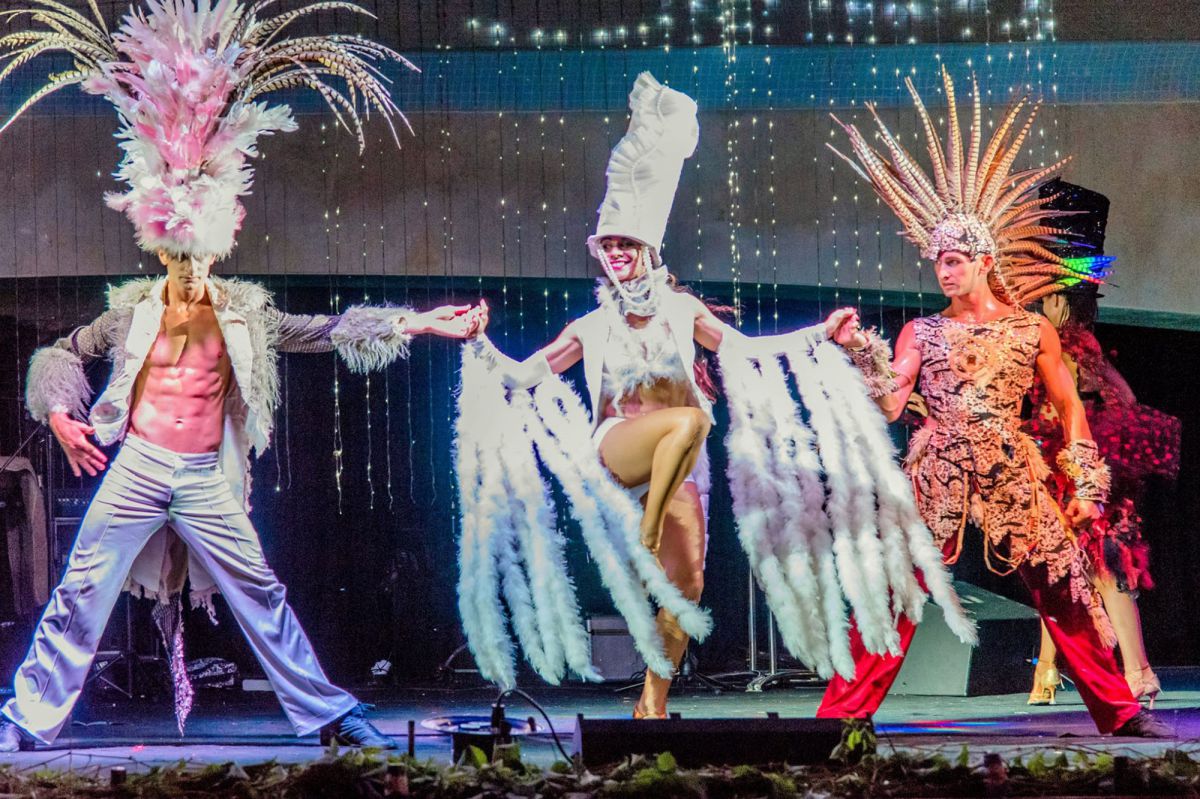 imagini hotel DOBEDAN SIDE